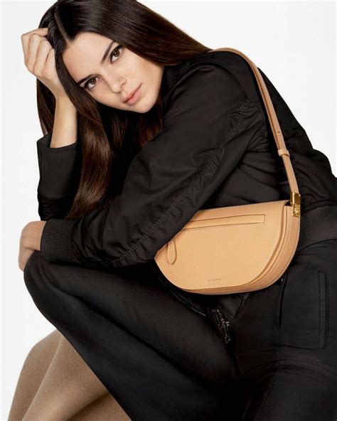 kendall jenner burberry 2021|burberry bag 2021.